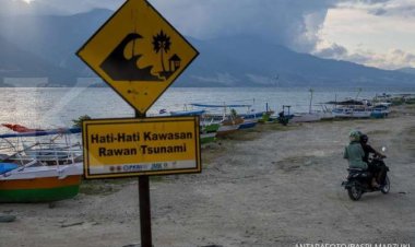 Waspada! BMKG Sebut Tsunami Bisa Hantam Pesisir Selatan Jatim Menit ke-20