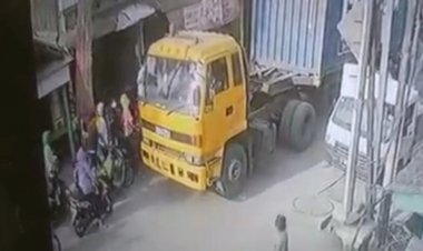 Duh! Viral Arogansi Pengantar Jenazah Keroyok Sopir Truk Trailer, Polisi Tak Tinggal Diam....