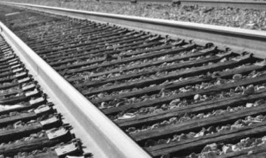 Seorang Pria Tewas Tertabrak Kereta Api di Serpong, Korban Sempat Berhenti di Rel