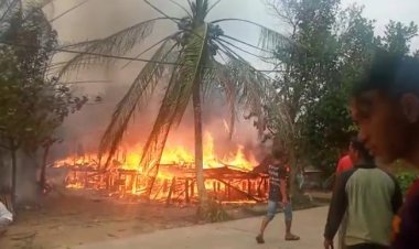Akibat Puntung Rokok, Rumah Panggung Milik Warga di Marosebo Ini Hangus Terbakar
