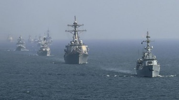 Heboh! Kapal Perang Masuk Laut China Selatan