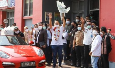 Saiful Jamil Bebas & Disambut Meriah, Seksolog: Ini Pelaku Kejahatan Lho, Dia Bukan Superhero....