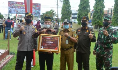 Berikan Penghargaan Capaian Vaksinasi Tertinggi, Kapolres Bungo Jambi: Kami Bangga Melihat Ketulusan....