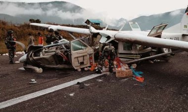 Pesawat Smart Air Menabrak Landasan di Bandara Ilaga Papua