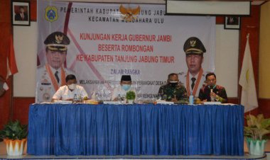 Gubernur Jambi Berikan Santunan Korban Kebakaran di Tanjab Timur