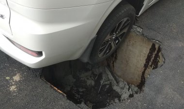 Halo Pak Anies! Kok Bisa Sumur Resapan di Lebak Bulus Jebol, Mobil Pun Masuk ke Lobang