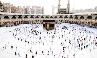 Jemaah Umroh Harus Mengelus Dada, Lantaran Batal Berangkat 16 Desember 2021