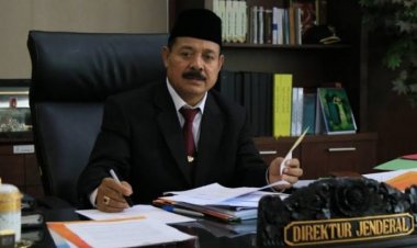 Dapat Kabar Dicopot Menag Lewat WA, Eks Dirjen Bimas Buddha: Kan Harus Mesti dipanggil dulu Dong jangan Main Libas Begitu....