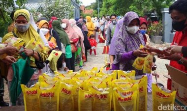 Kebijakan Satu Harga Rp14 Ribu, KSP: Pemerintah Pastikan Pasokan Minyak Goreng Cukup