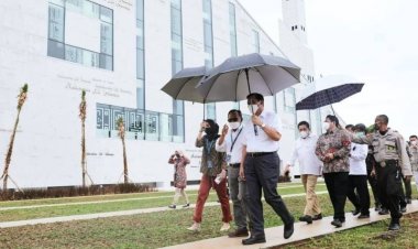 Jokowi Peringkat 13 Muslim Berpengaruh di Dunia, Luhut Sebut Internasional Akui Prestasi Cendikiawan Islam Indonesia