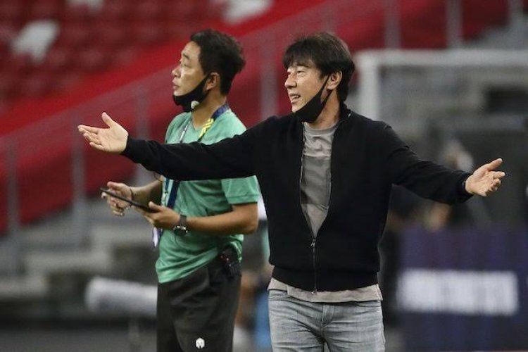 Nah Loh! Shin Tae-yong Kecewa Berat Pemerintah Singapura Sanksi Elkan Baggott Dkk, Keluhkan di Hotel Ada Orang Mabuk dan Pesta