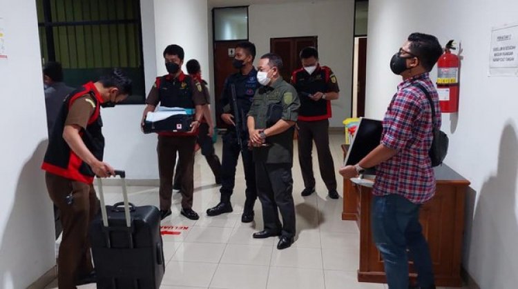 Heboh! Kini Kejati DKI Geledah Kantor Dinas Pertamanan dan Hutan Jakarta