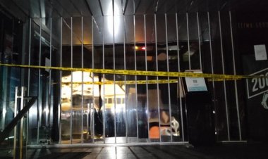 Tegas! Dronk Kemang Disegel Polisi