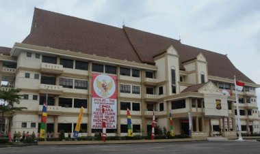 KPK Kembali ke Jambi, Hari Ini Periksa 5 Orang di Mapolda