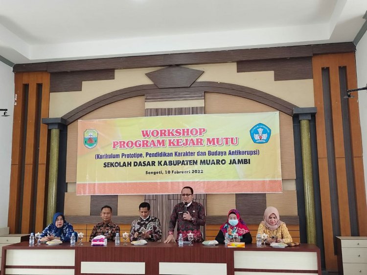 Puluhan Kepsek SD di Muarojambi Ikuti Workshop PKM, Kabid SD : Tingkatkan Mutu Pendidikan