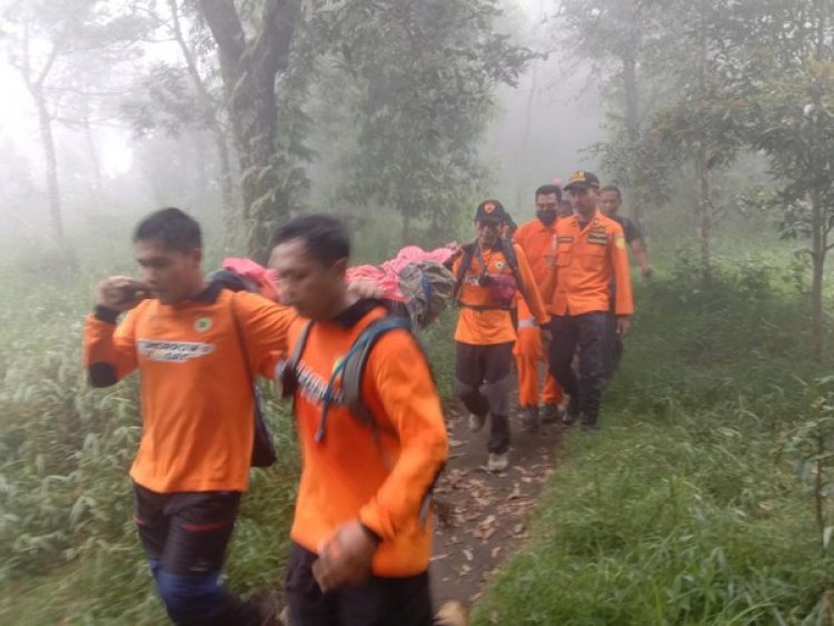 Pendaki Tewas Kedinginan di Gunung Lawu