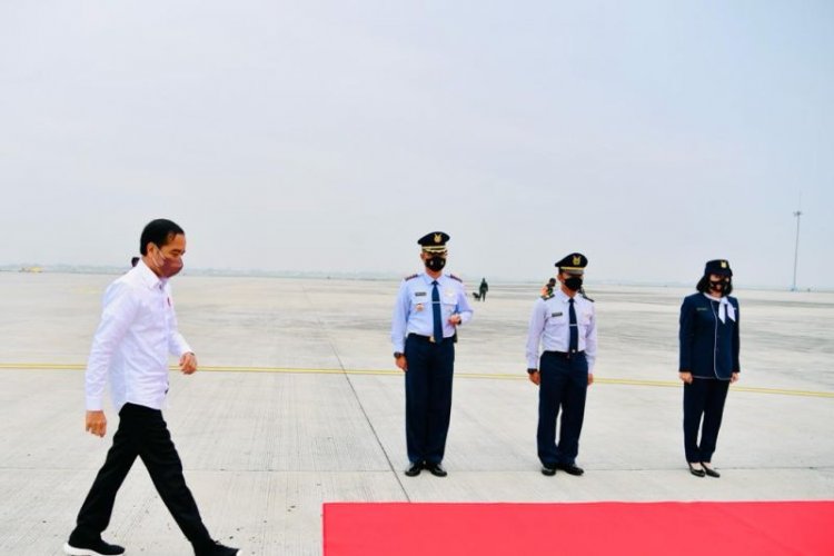 Jokowi ke Yogyakarta Cek Fasilitas di Candi Borobudur