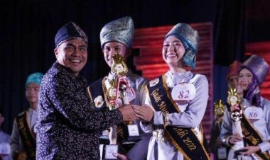 Asisten I Hadiri Penutupan Pemilihan Bujang Gadis Muaro Jambi 2022