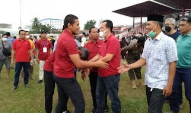 Waka Ahmad Haikal Semangati Tim Sepak Bola Muaro Jambi di Gubernur CUP