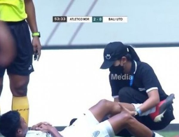 Viral! Tim Medis Diduga Alami Pelecehan oleh Penonton di JIS, Netizen: Kurang-kurangin Deh Kebiasaan Buruk Begini
