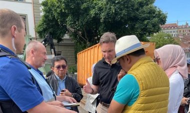 Semangat Kang Emil Temukan Anaknya Hilang Tak Pudar!