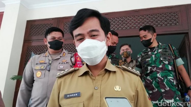 Wow! Gibran Sebut Jokowi-Iriana Mulai Beres-beres dari Istana, Padahal Masa Jabatan Masih Hingga 2024