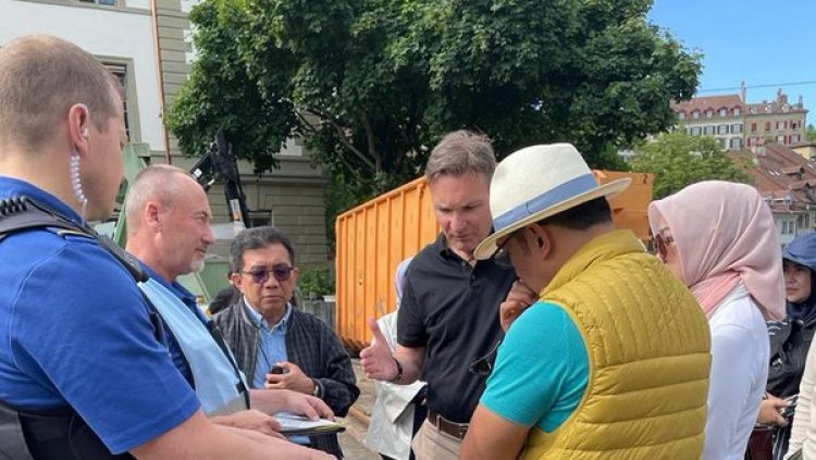 Semangat Kang Emil Temukan Anaknya Hilang Tak Pudar!