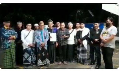 Sekelompok Pria Ngaku Warga Citra Indah City Tolak Kehadiran UAS di Jonggol, Dijawab Tim Ustadz: Iya tetap ke Sana, Insyaallah
