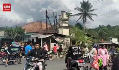 Warga Panik Saat Gunung Semeru Erupsi