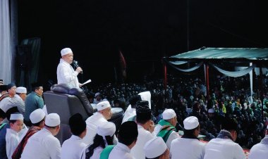 Tabligh Akbar Bersama Habib Lutfi bin Yahya, Al Haris : 20 Tahun Lebih Beliau Tak ke Jambi