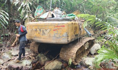 Polres Bungo Temukan Alat Berat dalam Razia Penambangan Emas Ilegal di Sungai Telang