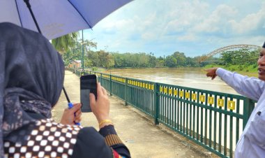Anggota DPD RI Elviana Lakukan Reses di Tanjung Menanti Kabupaten Bungo, Temukan Jembatan dalam Kondisi Rawan