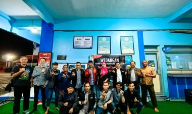 Alumni FH UNIBA Gelar Wedangan, Bahas Masa Depan Kota Solo dari Perspektif Hukum dan Politik