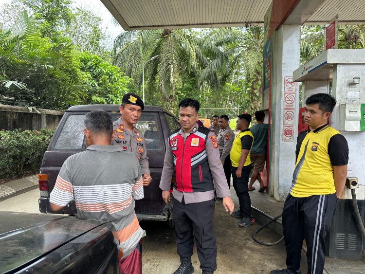 Polres Bungo Tangkap 4 Unit Mobil Pelangsir BBM Bersubsidi