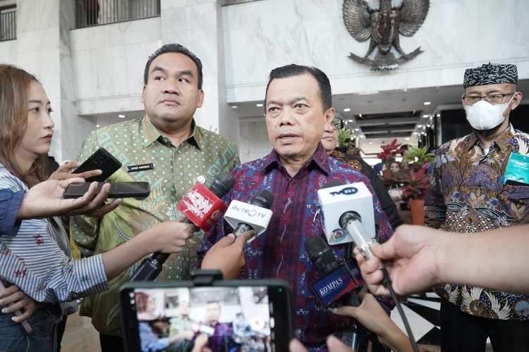 Temui Menkeu Purbaya, Gubernur Al Haris Sampaikan Keluhan Daerah Terkait Penurunan TKD