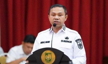 Keras! KPK OTT Gubernur Riau Abdul Wahid, Ada 10 Orang Diamankan