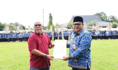 Sekda Trisko Tegaskan Soliditas ASN, Dua Pejabat Dapat Kenaikan Pangkat Anumerta