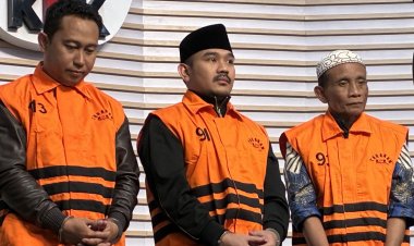 APES! Bupati Bekasi Ade Kuswara Kunang Jadi Tersangka Kasus Suap Proyek