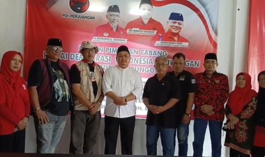 DPC PDI Perjuangan Kabupaten Bungo Lepas Tim Kemanusiaan Ambulans DPP PDIP ke Sumbar, Sumut dan Aceh