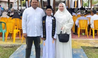 Bangga! Zhafran Al Ghalib, Siswa SDIT Diniyyah Al-Azhar Bungo Wisuda Tahfidz 3 Juz Al-Qur'an