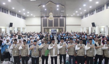 Wagub Sani Sambut Kepulangan 443 Jamaah Haji Kloter BTH-21 ke Provinsi Jambi