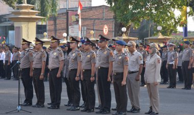 Dua Pejabat Polda Jambi Naik Pangkat Kombes, Satu Anggota Batal Naik Pangkat