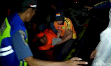 Cerita Penumpang Selamat Saat KM Santika Nusantara Terbakar