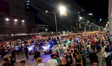 4.000 Peserta Pawai Obor Elektrik Meriahkan Jakarta Muharram 1441