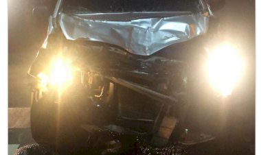 Terlibat Kecelakaan Mobil Ihsan Tarore Ringsek Berat