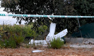 Helikopter Pemadam Kebakaran Jatuh, Pilot Tewas