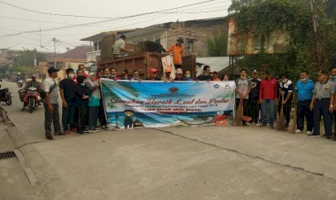 KSOP Bersih Pantai, Minta Warga Jangan Buang Sampah ke Laut