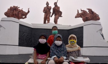 Kowani Sebut Pemerintah Jokowi Harus Tegas!: Kabut Asap Merampas Hak Anak