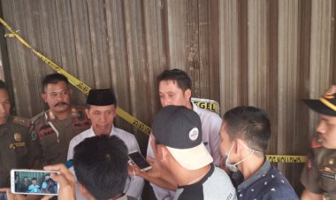 Menunggak! Sejumlah Ruko Disegel Pemkab Sarolangun