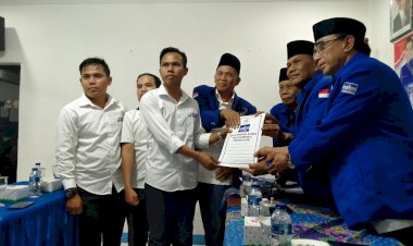 AJB Ambil Formulir di Demokrat, Tim: AJB Itu Kader Asli Demokrat!